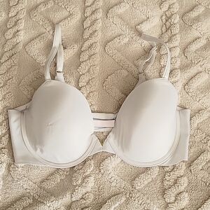 Victoria's Secret  lined demi 34 D